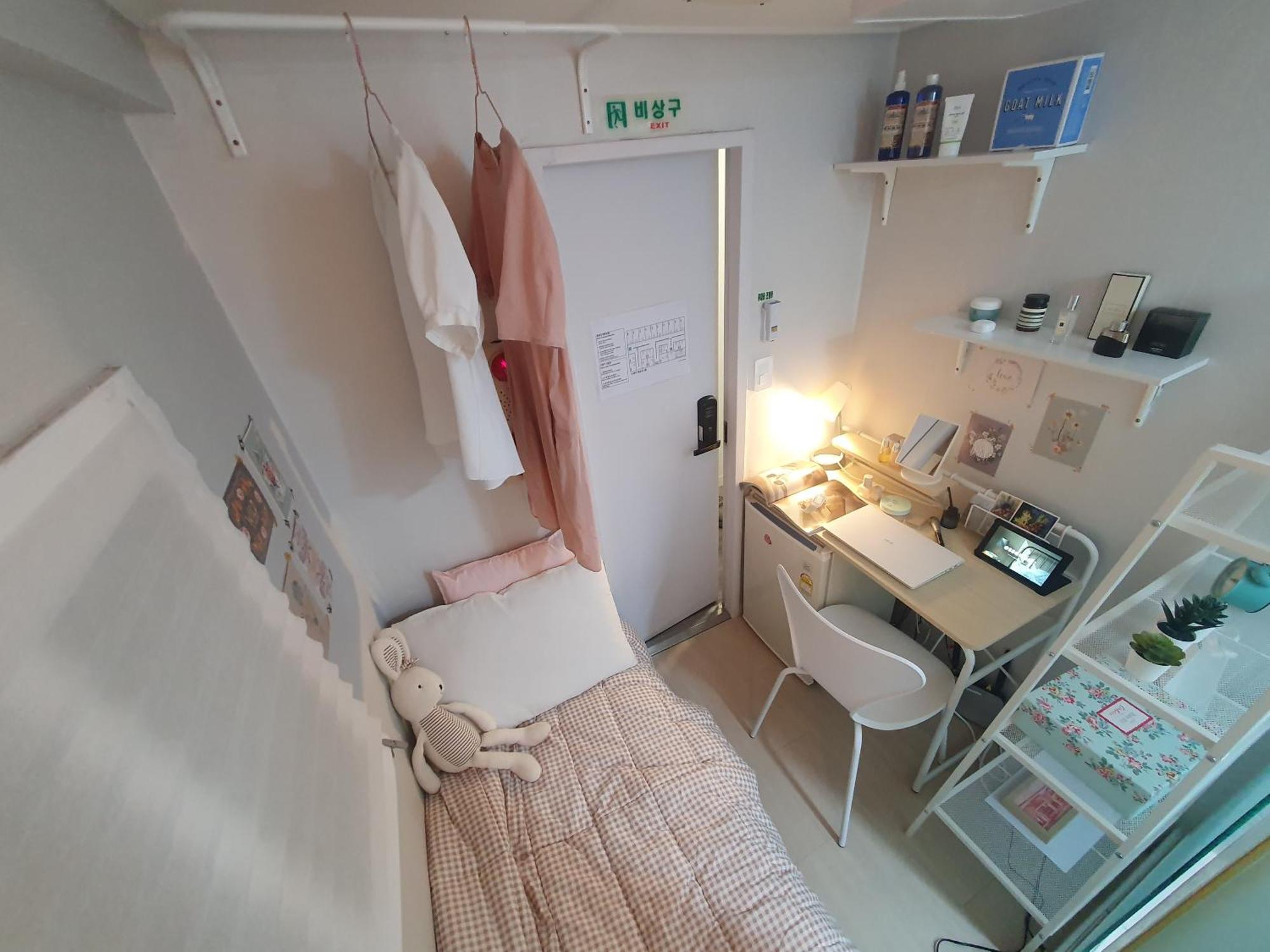 Female Only, Stay Parc Seoul Exterior photo